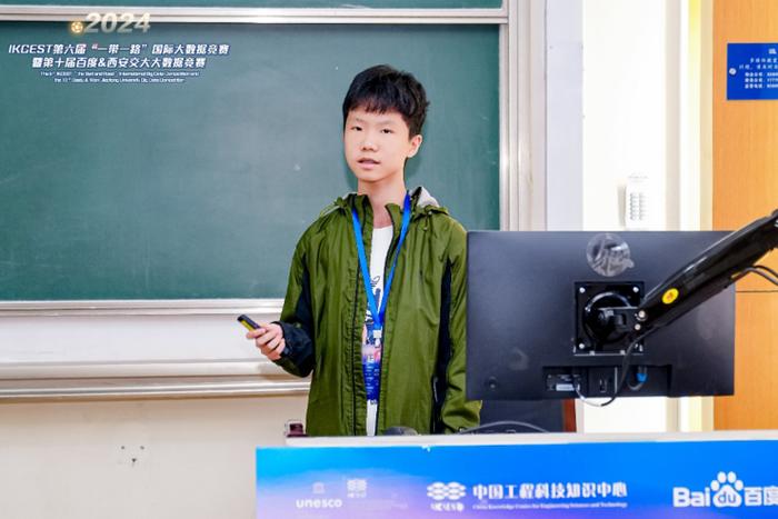 ＂香港4777777开奖记录＂的：实地观察数据设计_云技术版6.26