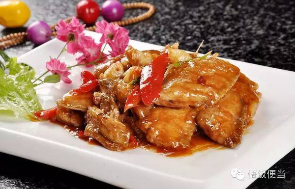 烹饪艺术革新探讨，揭秘最新菜品趋势