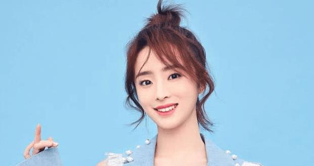 胡家舞台之星，姓胡演员的温馨日常与欢乐舞台