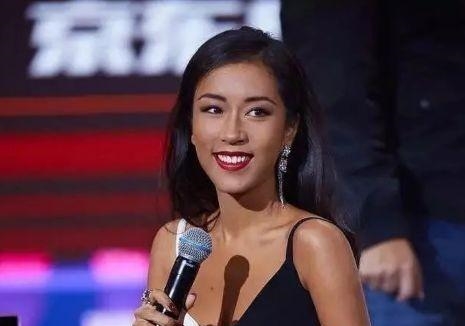 吉姓明星与小巷中的隐秘魅力