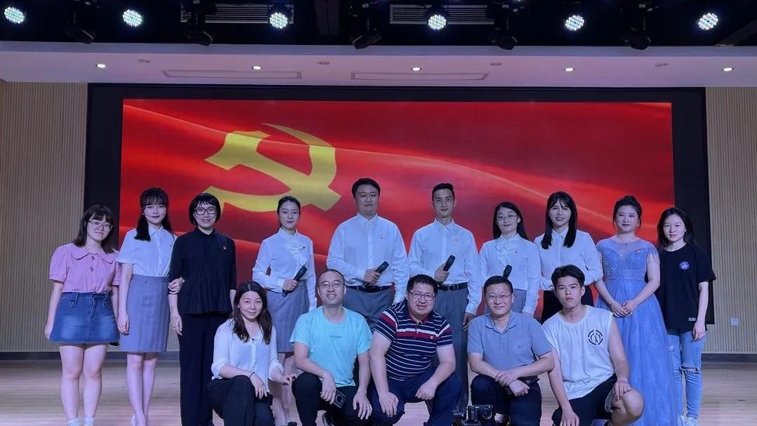 幼儿故事比赛一等奖作品揭晓，小种子的大冒险与成长之旅